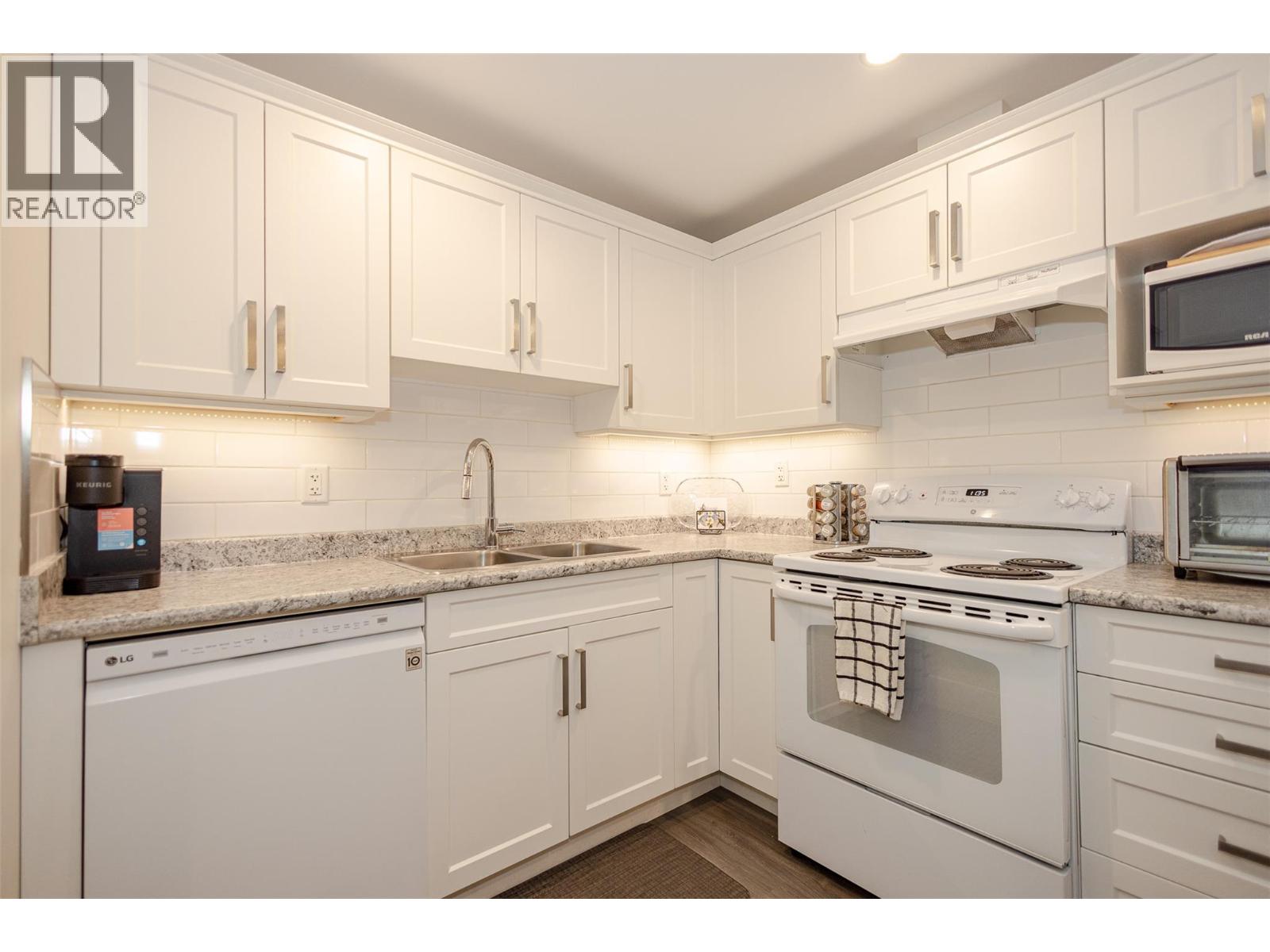  1077 Loseth Drive, Kelowna