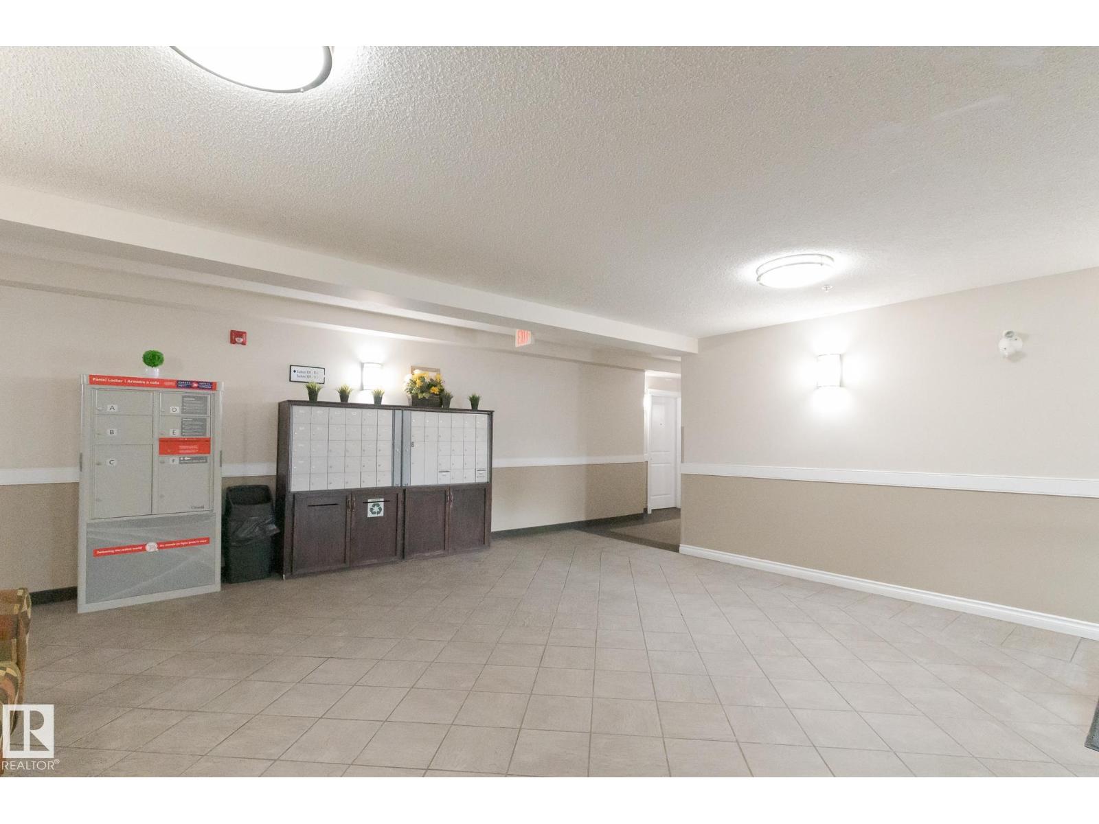 #303B 6 SPRUCE RIDGE DR, Spruce Grove