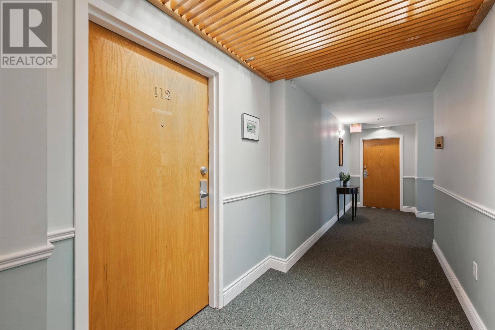 Property 15 of 48 of 112 1350 Oxford Street