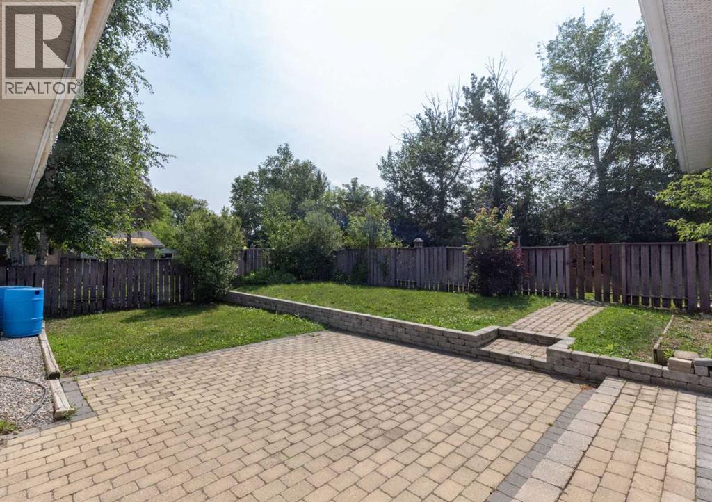 121 Beale Crescent, Fort McMurray