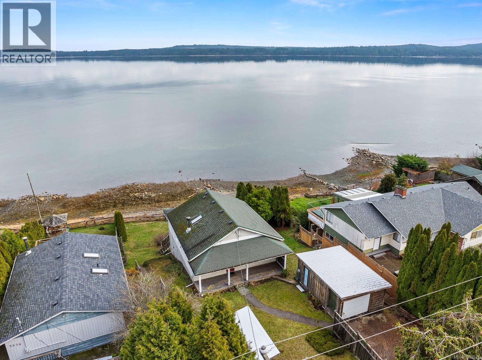 5642 ISLAND HWY S - Image 3