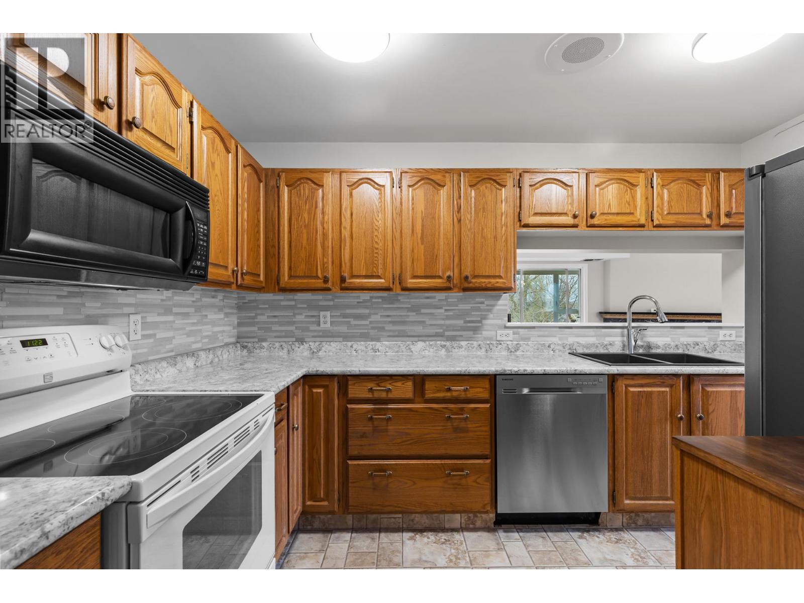 328 1045 Sutherland Avenue, Kelowna