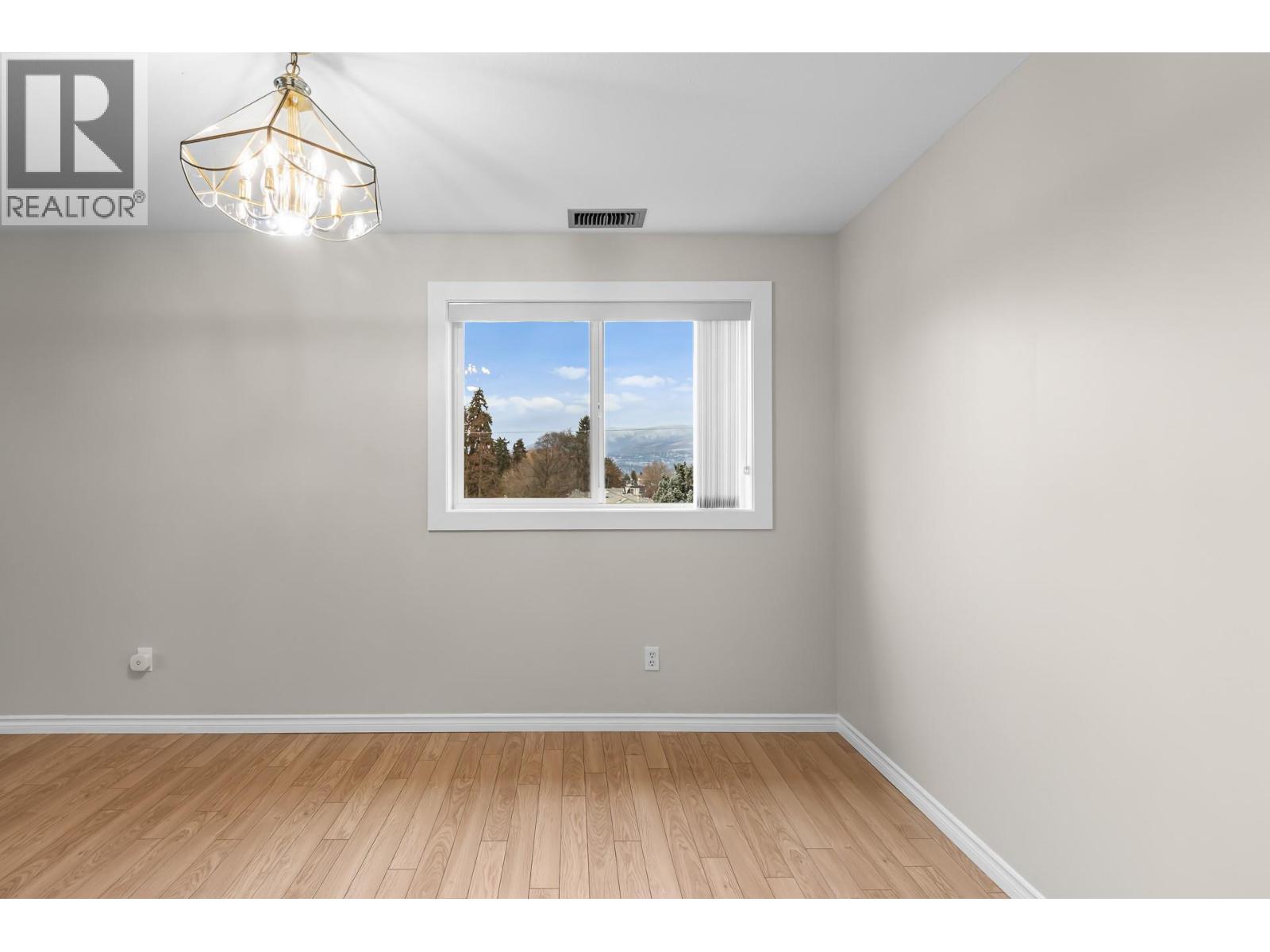 328 1045 Sutherland Avenue, Kelowna