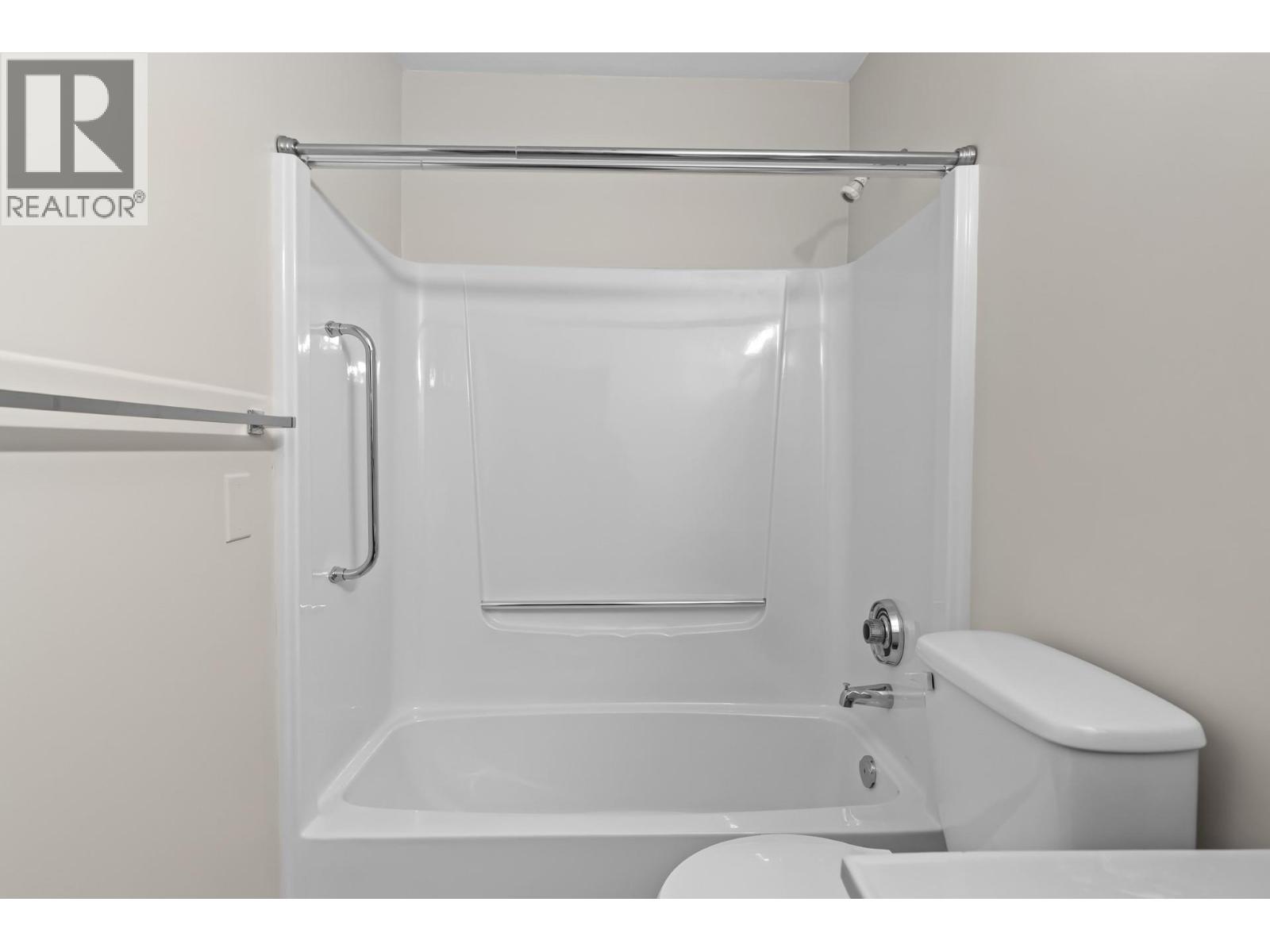 328 1045 Sutherland Avenue, Kelowna