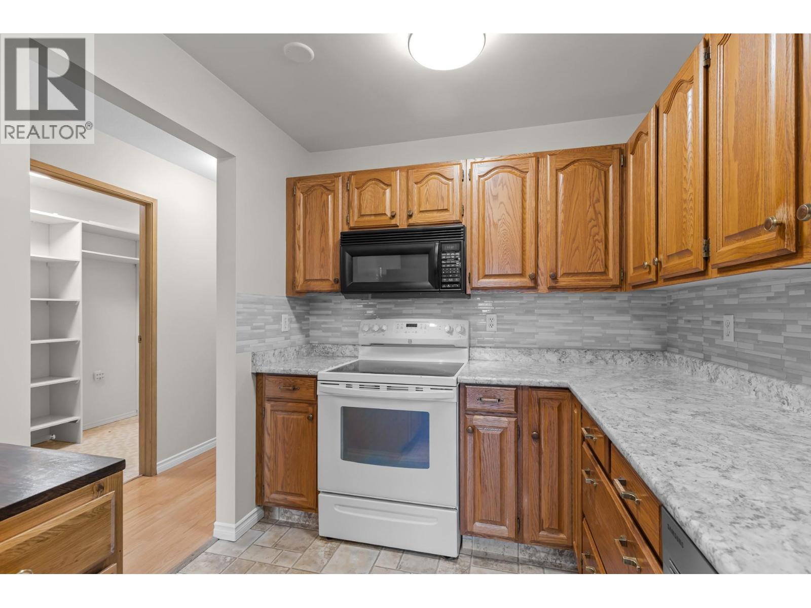 328 1045 Sutherland Avenue, Kelowna