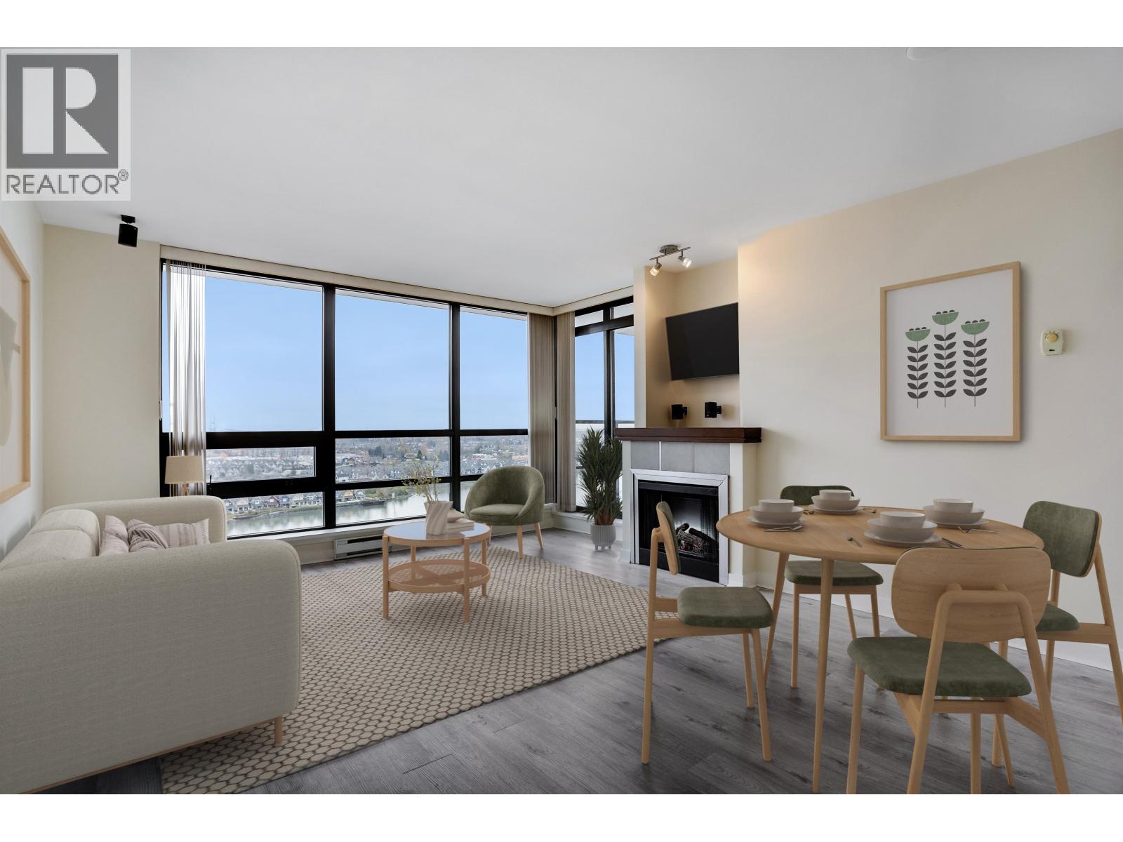 #2004-1 RENAISSANCE Square, New Westminster