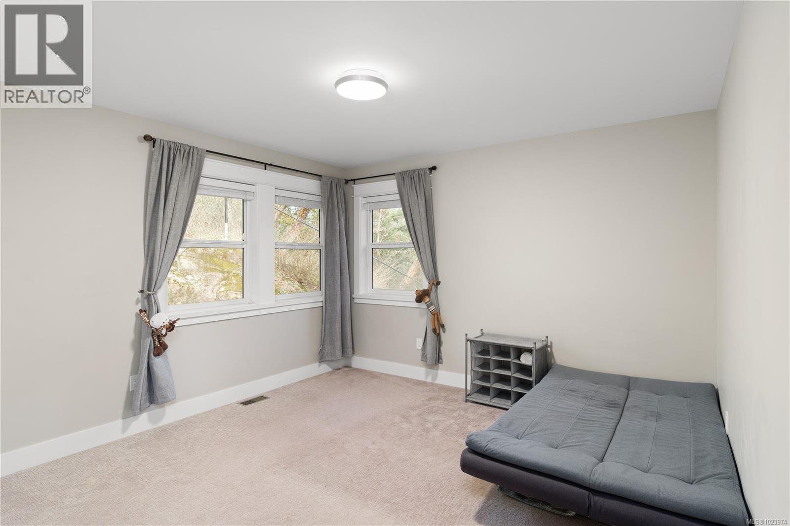 3552 Joy Close, Langford