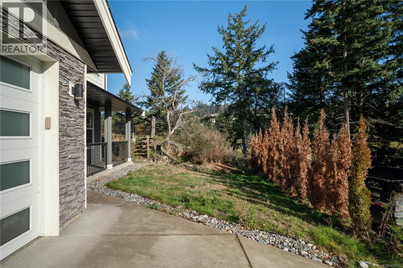 3552 Joy Close, Langford