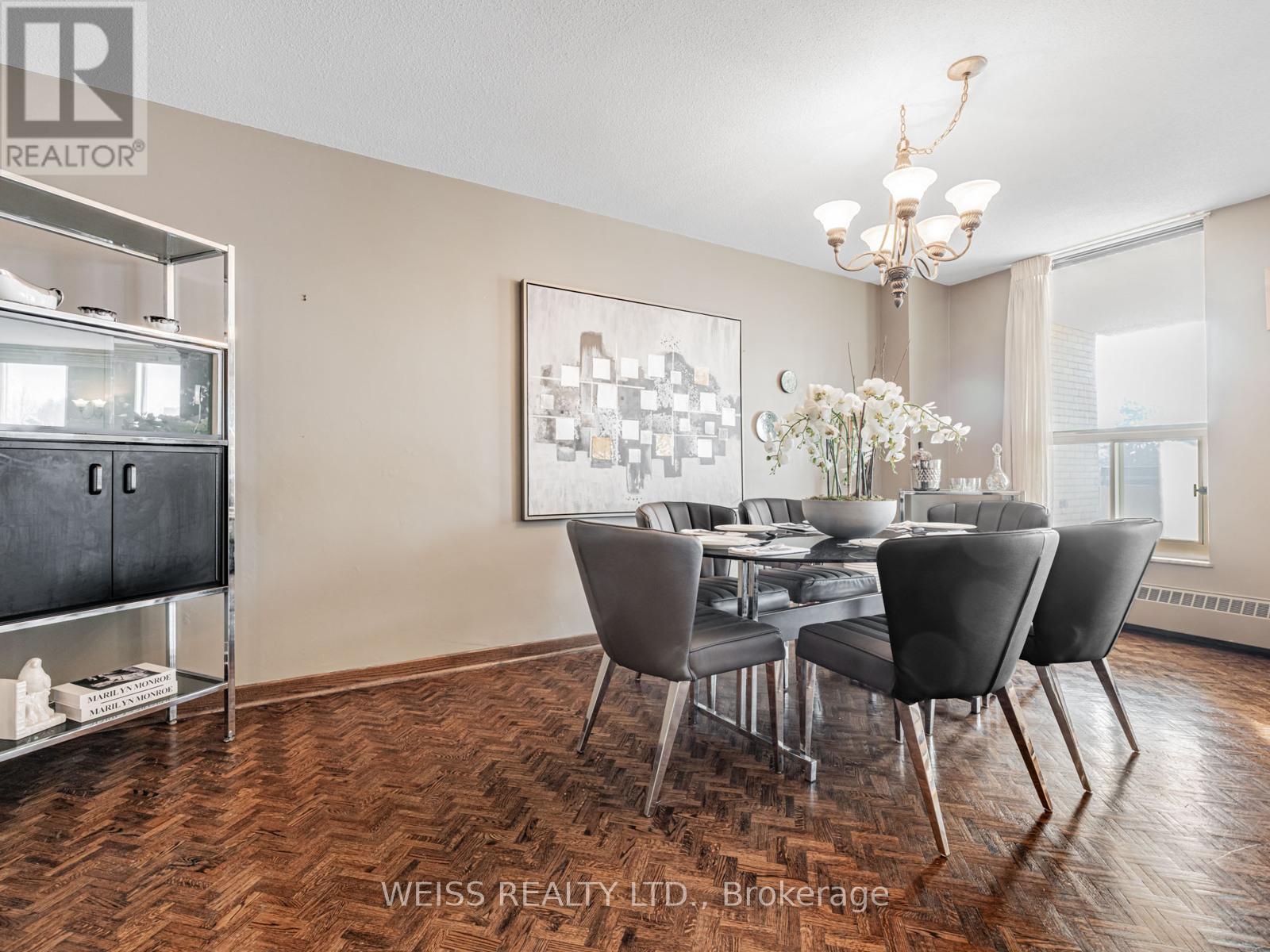 #301 130 NEPTUNE DRIVE - 10