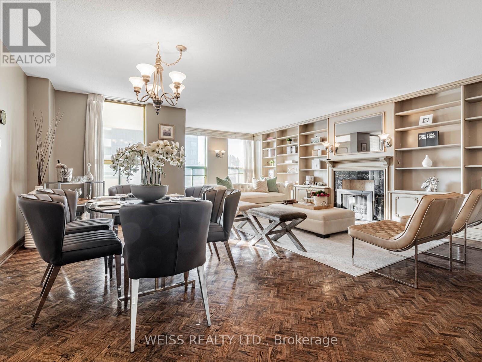 #301 130 NEPTUNE DRIVE - 15