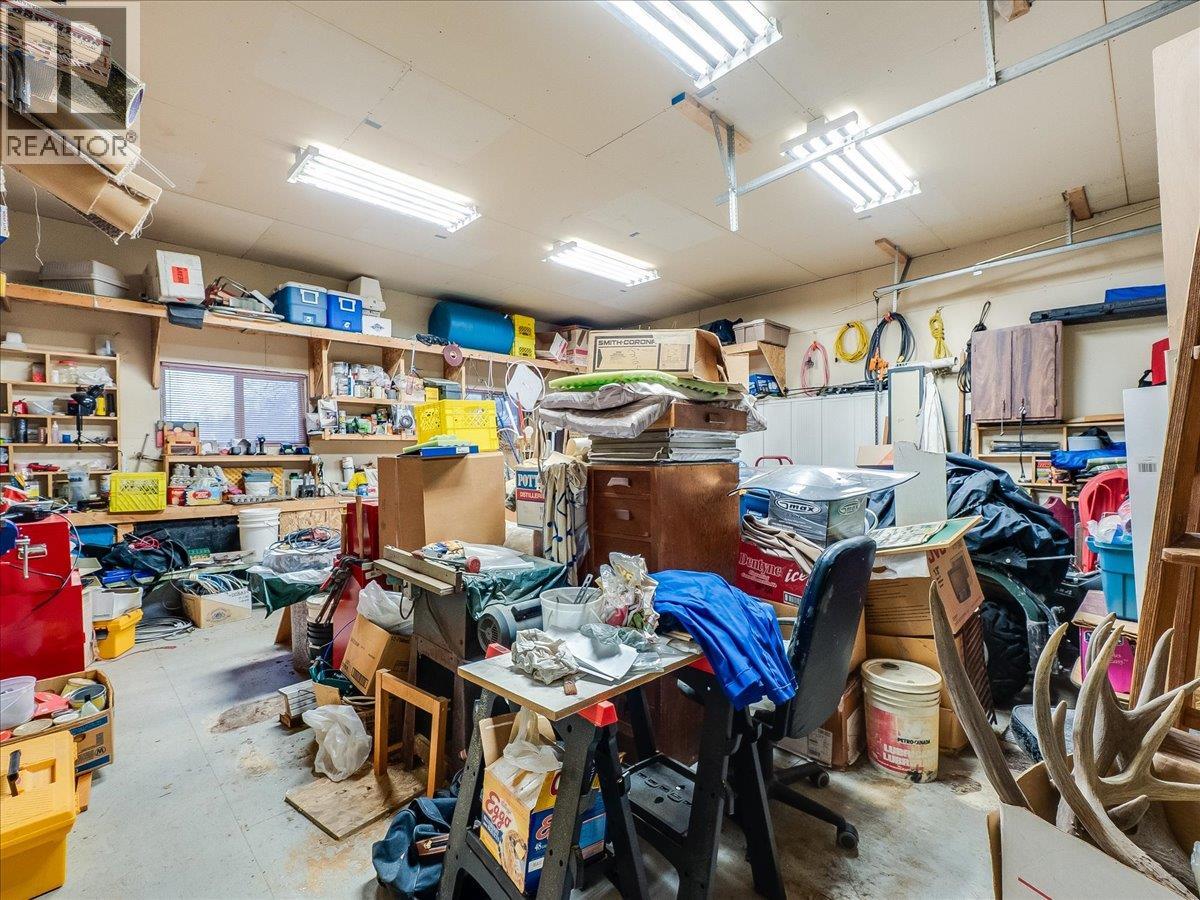 95 Pine Avenue, Fruitvale