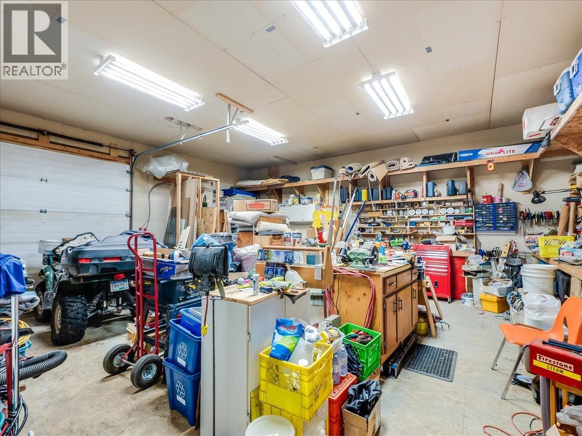 95 Pine Avenue, Fruitvale