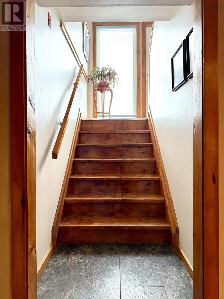 Property 34 of 49 of 3856 302 Highway