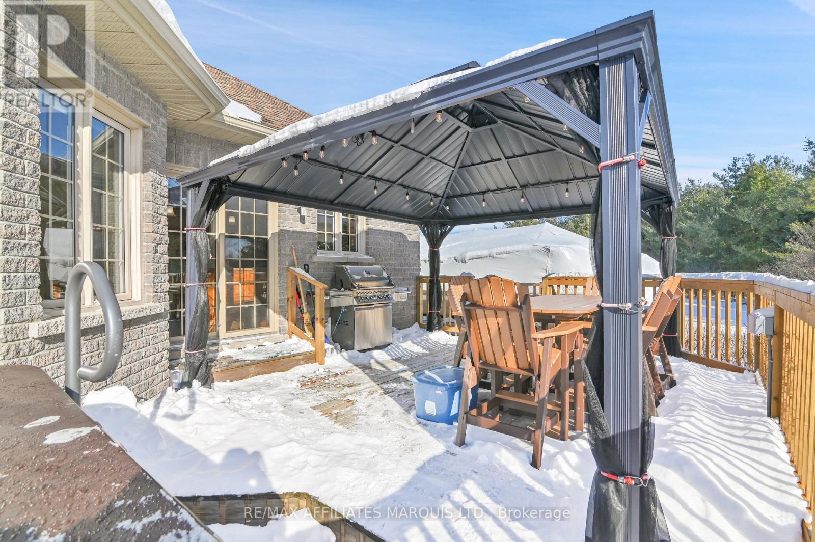6574 ADRIAN COURT — photo 28