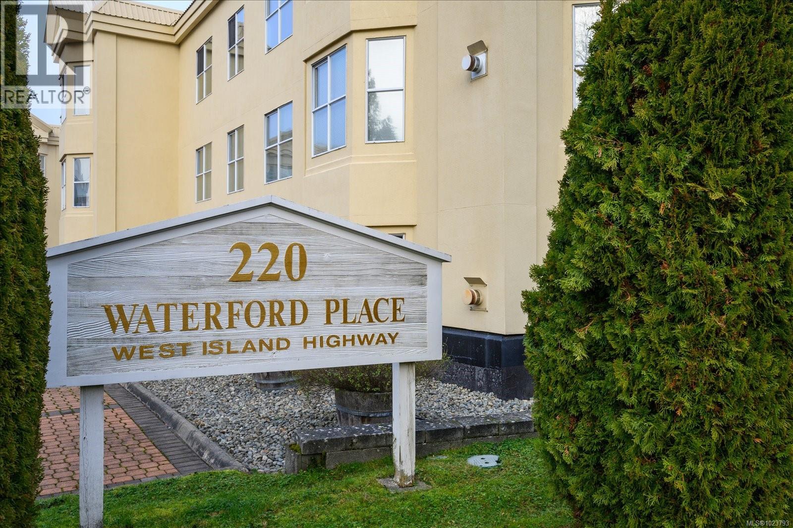 303 220 Island Hwy W, Parksville