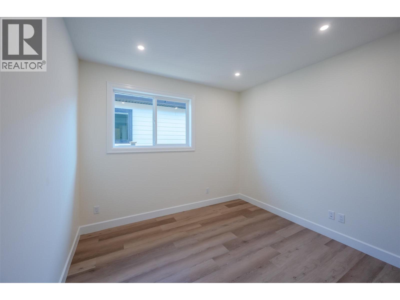 249 Bentgrass Avenue, Oliver