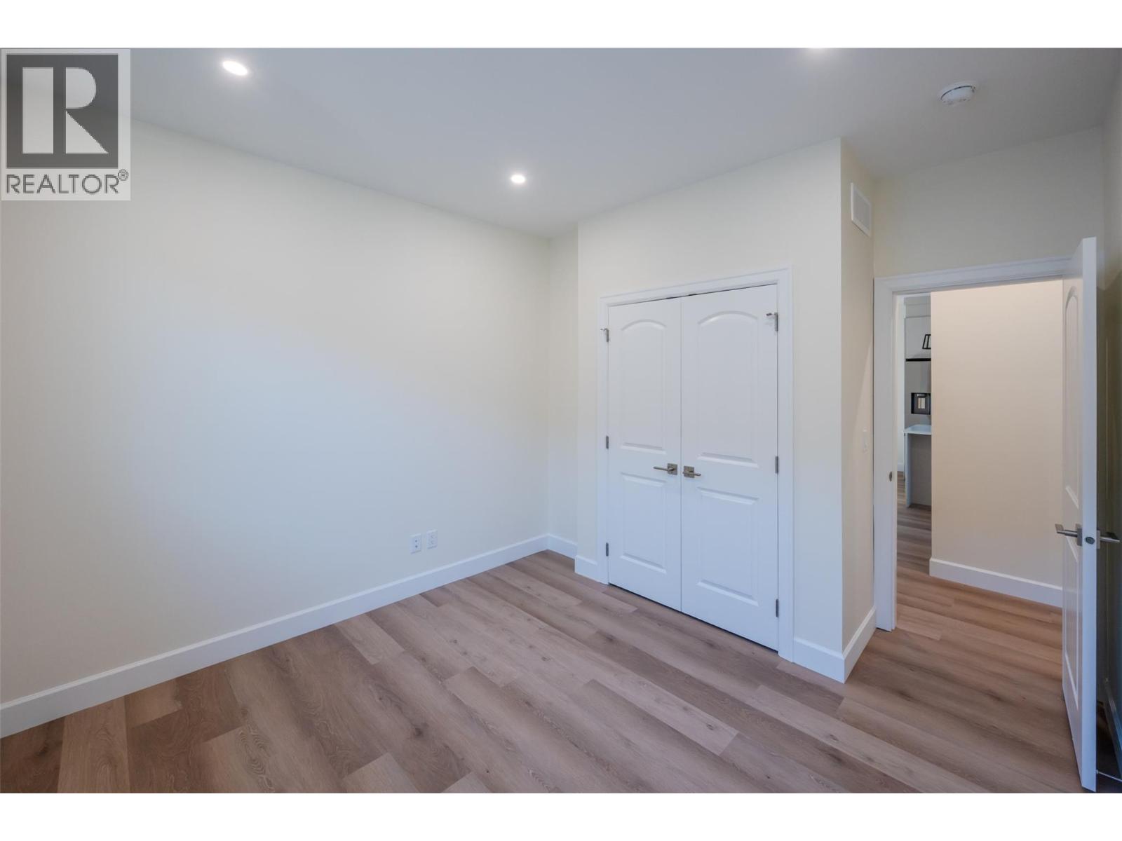 249 Bentgrass Avenue, Oliver