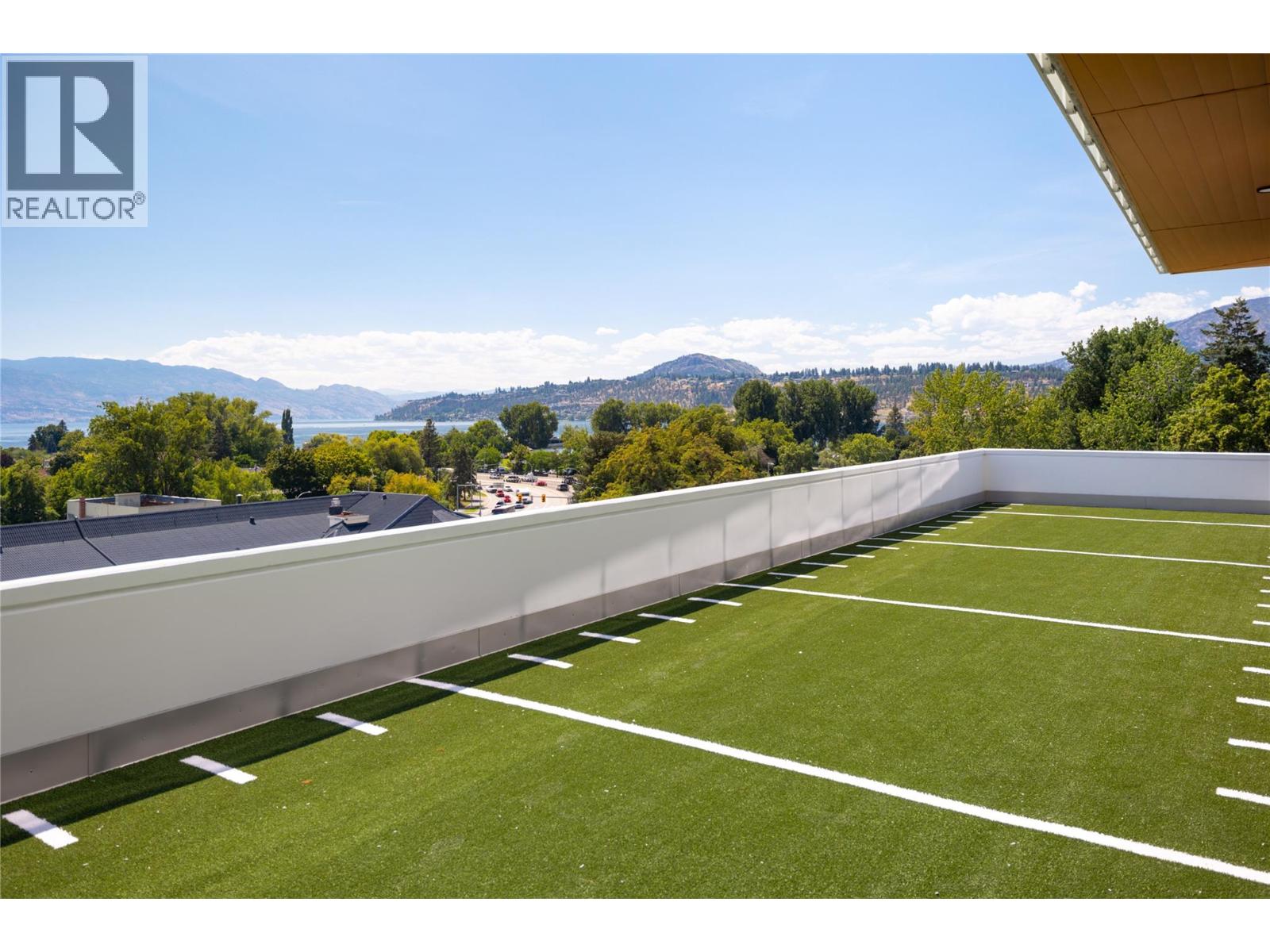 707 238 Leon Avenue, Kelowna