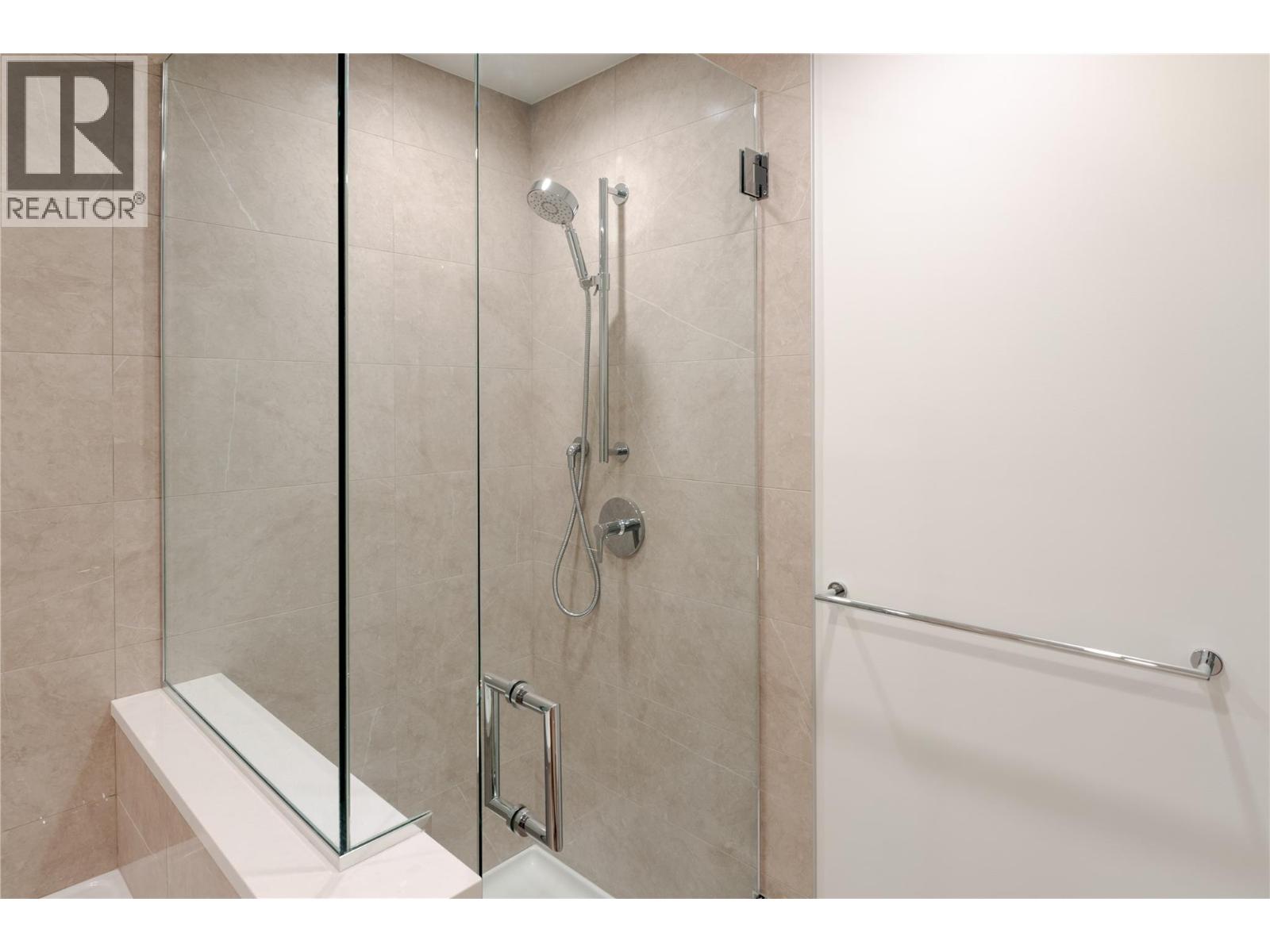 707 238 Leon Avenue, Kelowna