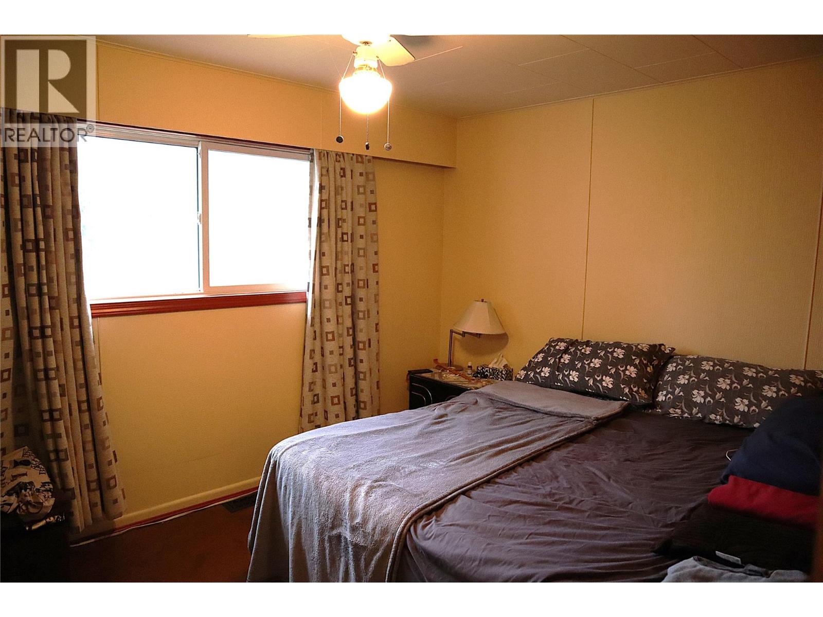 1736 HAPPYVALE AVENUE - 14