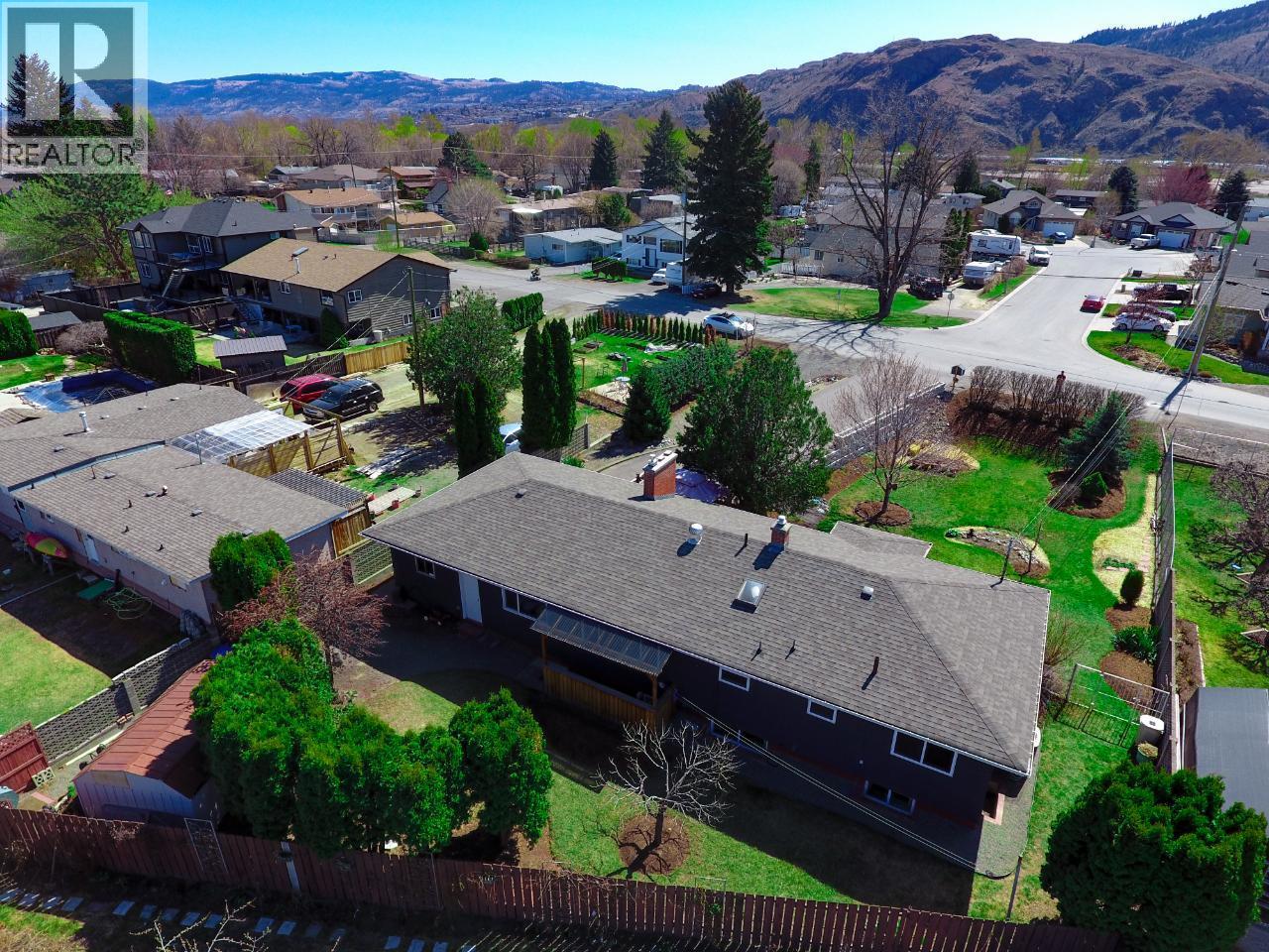 1736 HAPPYVALE AVENUE - 46