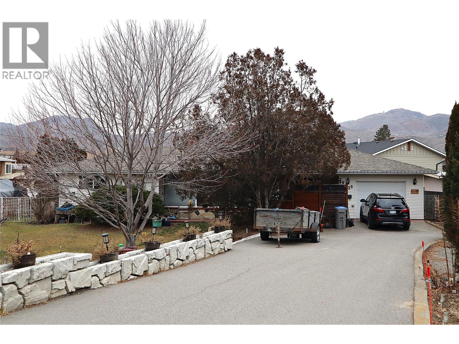 1736 HAPPYVALE AVENUE - 47