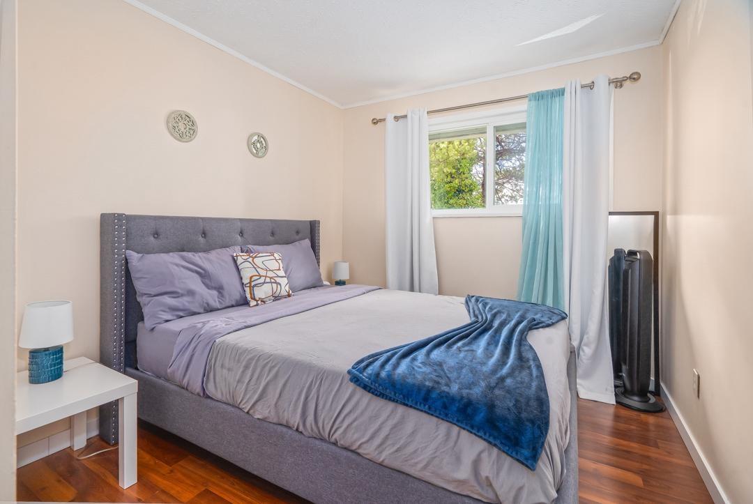 7254 WREN STREET, Mission