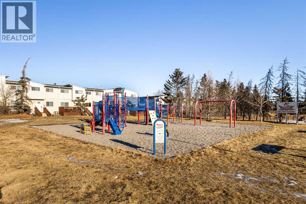 Single Family House for Sale in    Avenue SE Forest Heights Calgary 