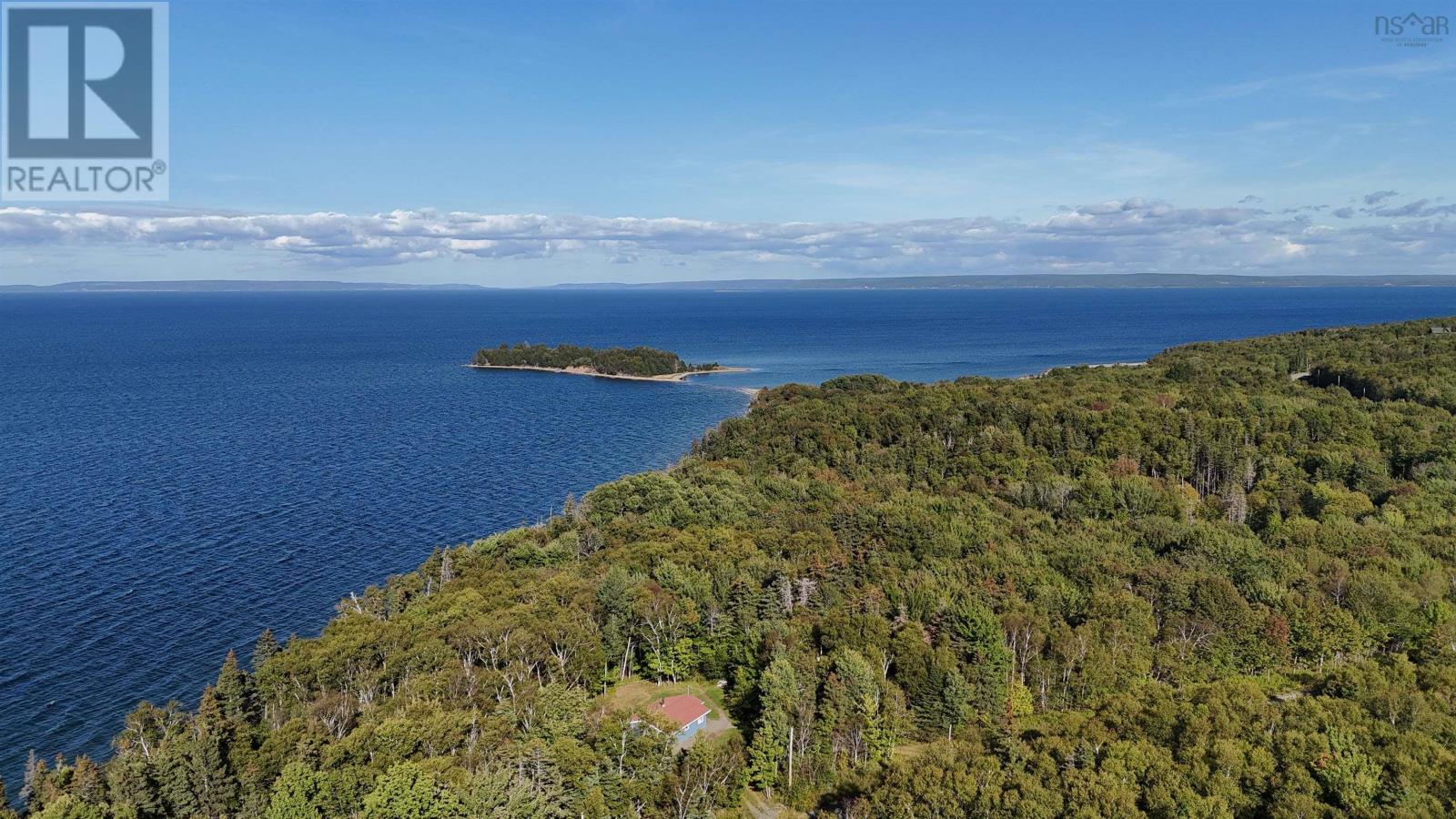 Property 17 of 49 of 5735 West Bay Rd