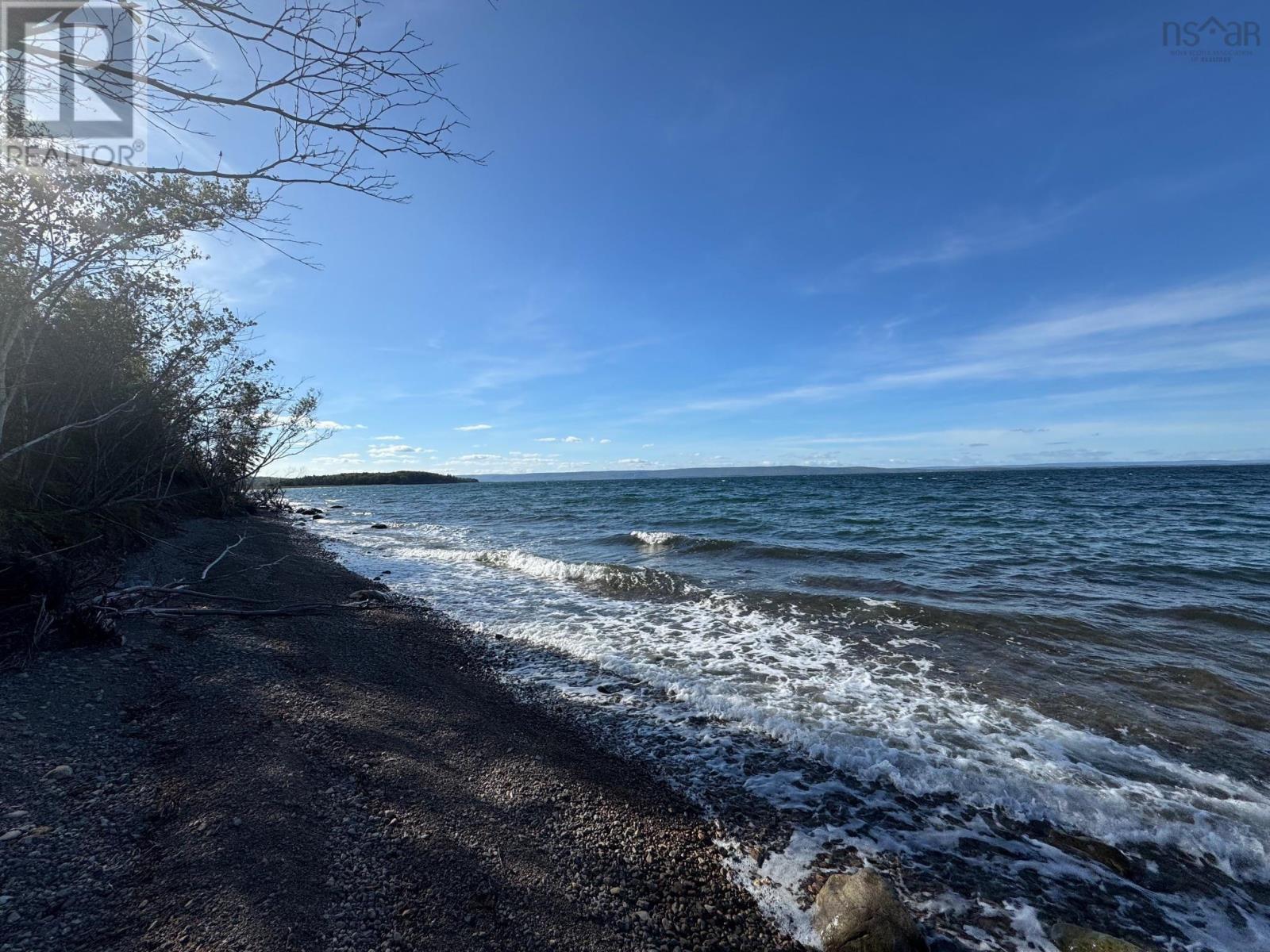 Property 32 of 49 of 5735 West Bay Rd