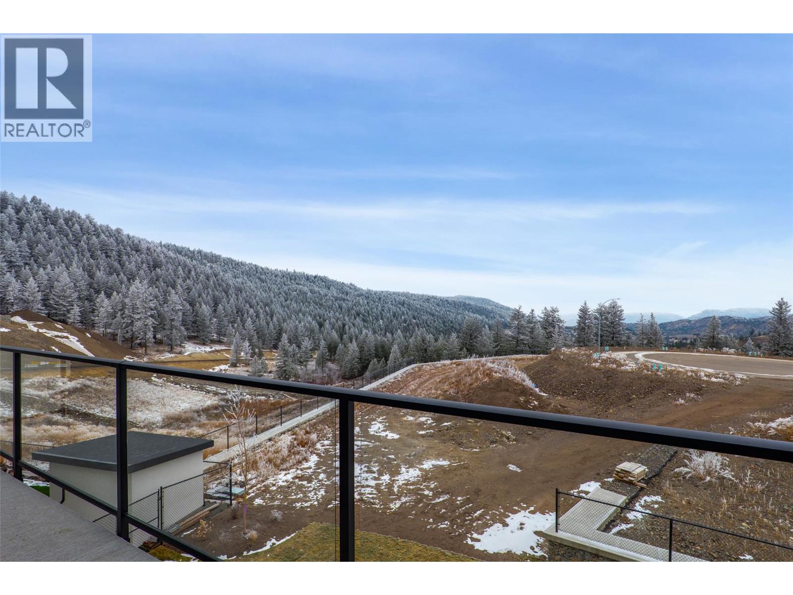 2082 LINFIELD Drive - 29