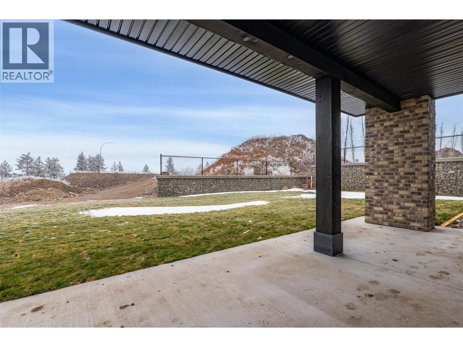 2082 LINFIELD DRIVE - 57