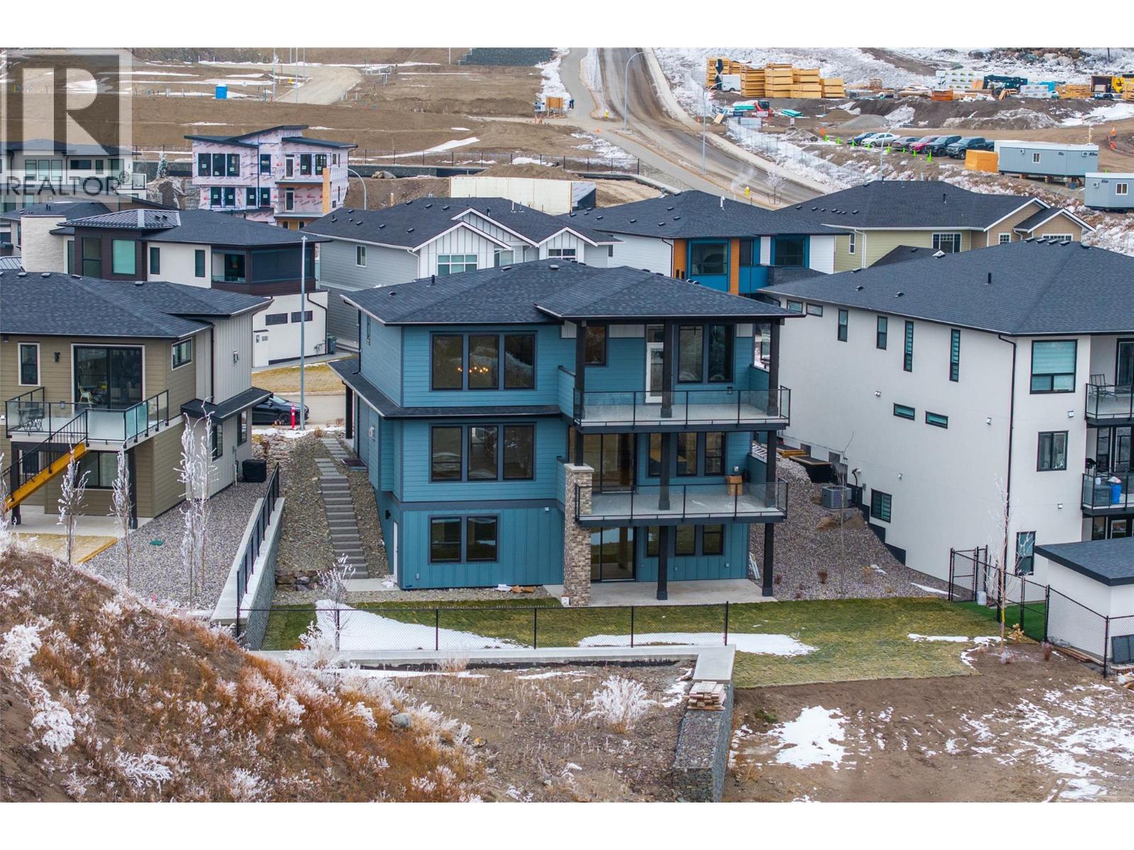 2082 LINFIELD DRIVE - 68