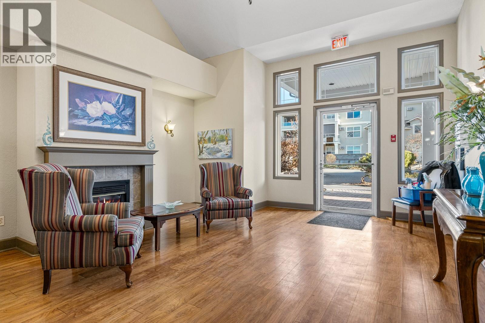 206 555 Houghton Road, Kelowna