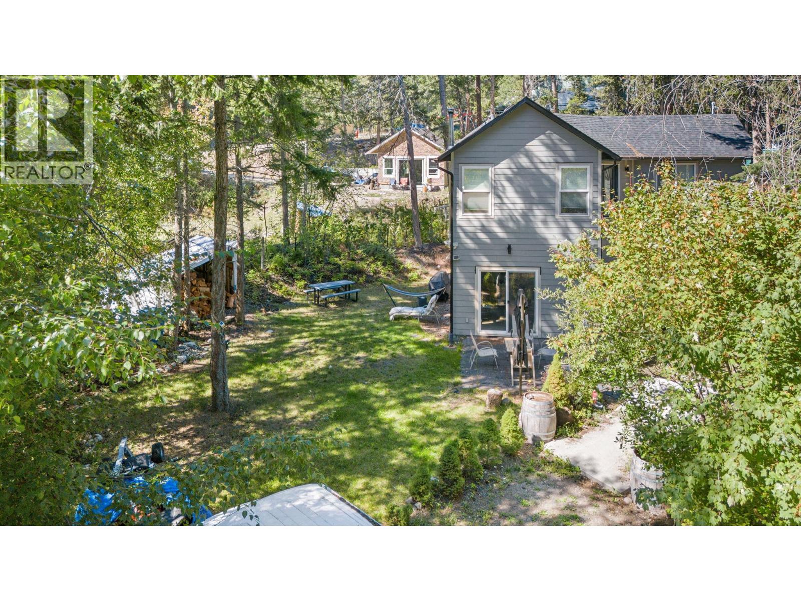  811 Firwood Road, Fintry