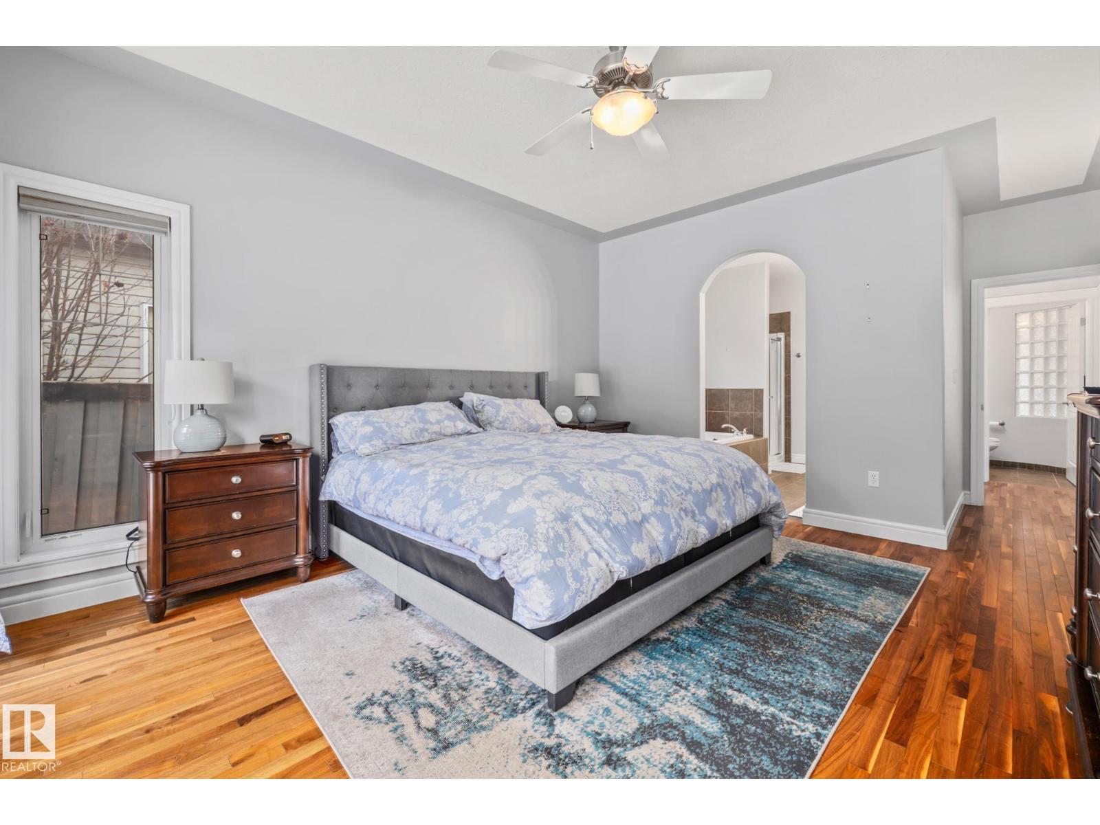 33 OAKHILL PL, St. Albert