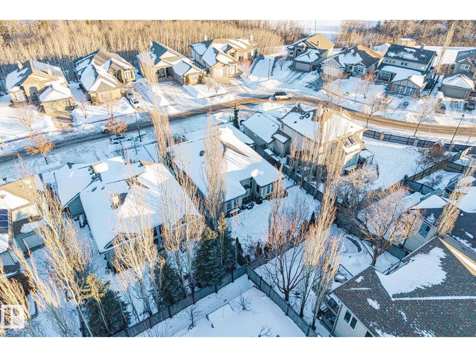 33 OAKHILL PL, St. Albert