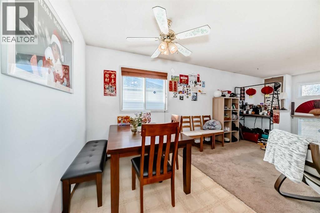 Single Family House Bi-level for Sale in  Hunterhorn Drive NE Huntington Hills Calgary 