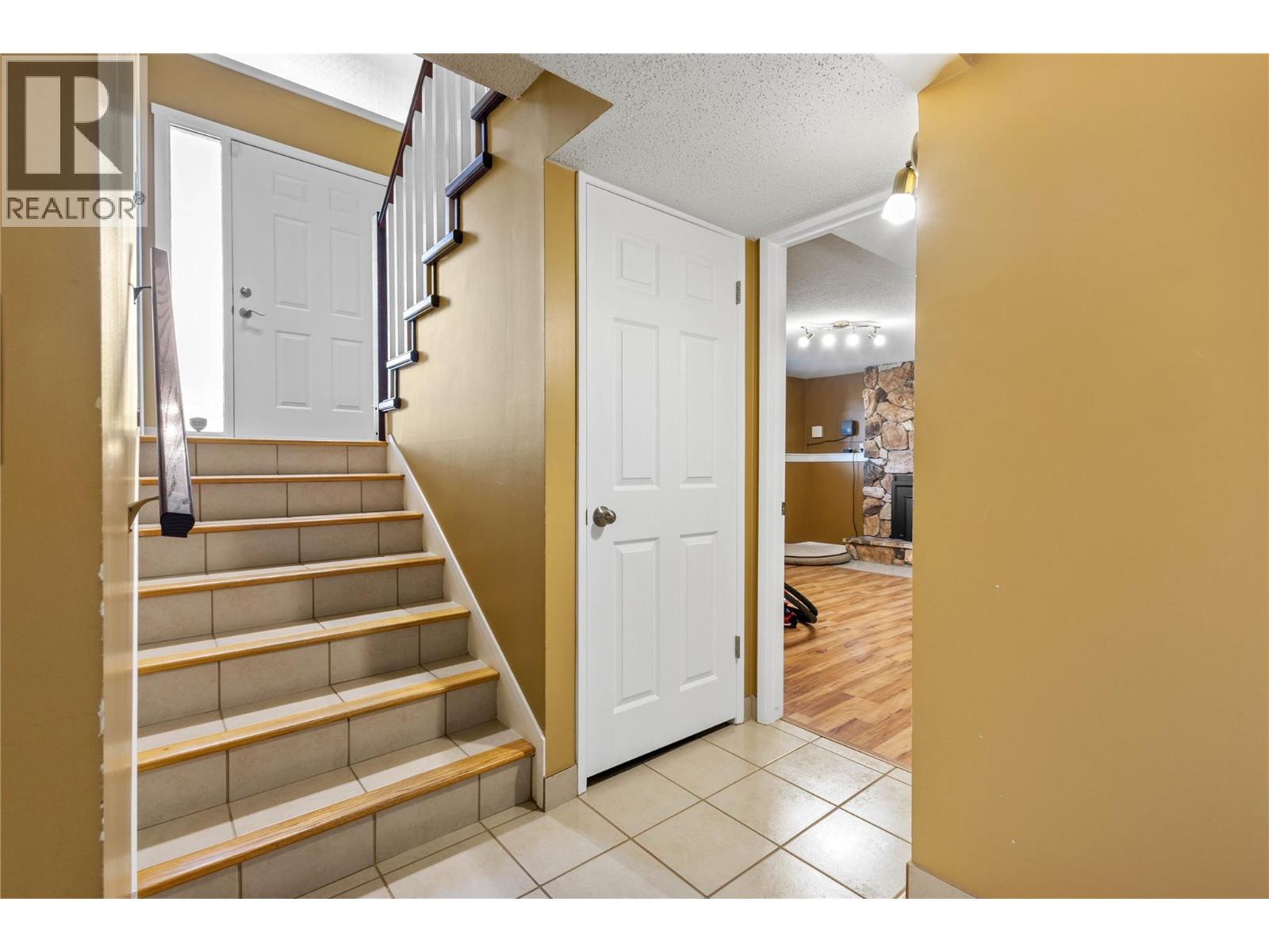  2141 Kaslo Court, Kelowna