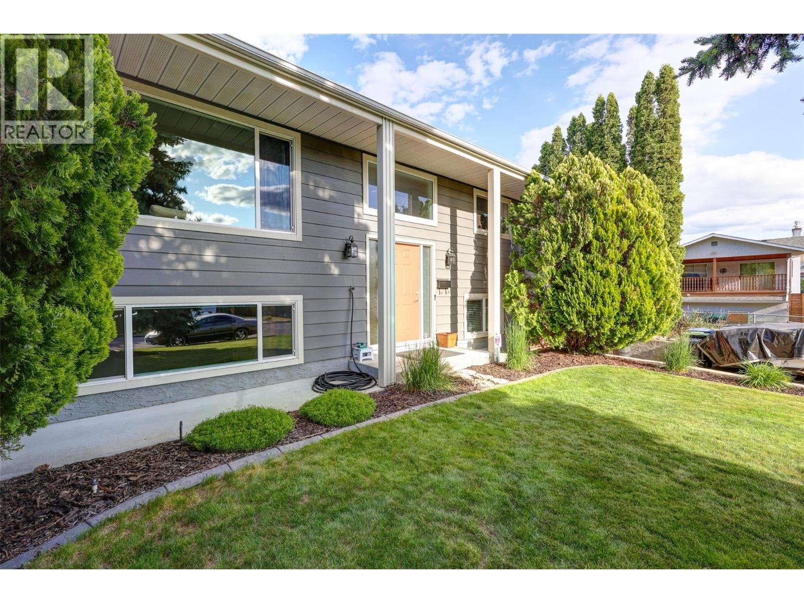  2141 Kaslo Court, Kelowna