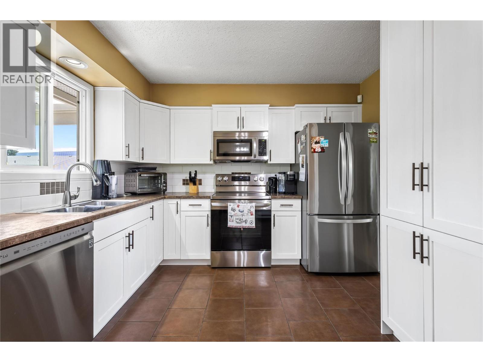  2141 Kaslo Court, Kelowna