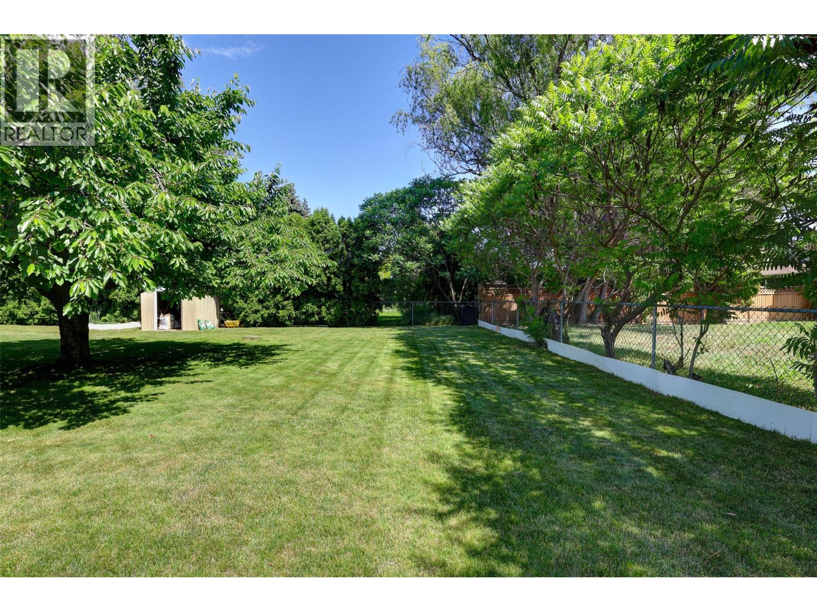  2141 Kaslo Court, Kelowna