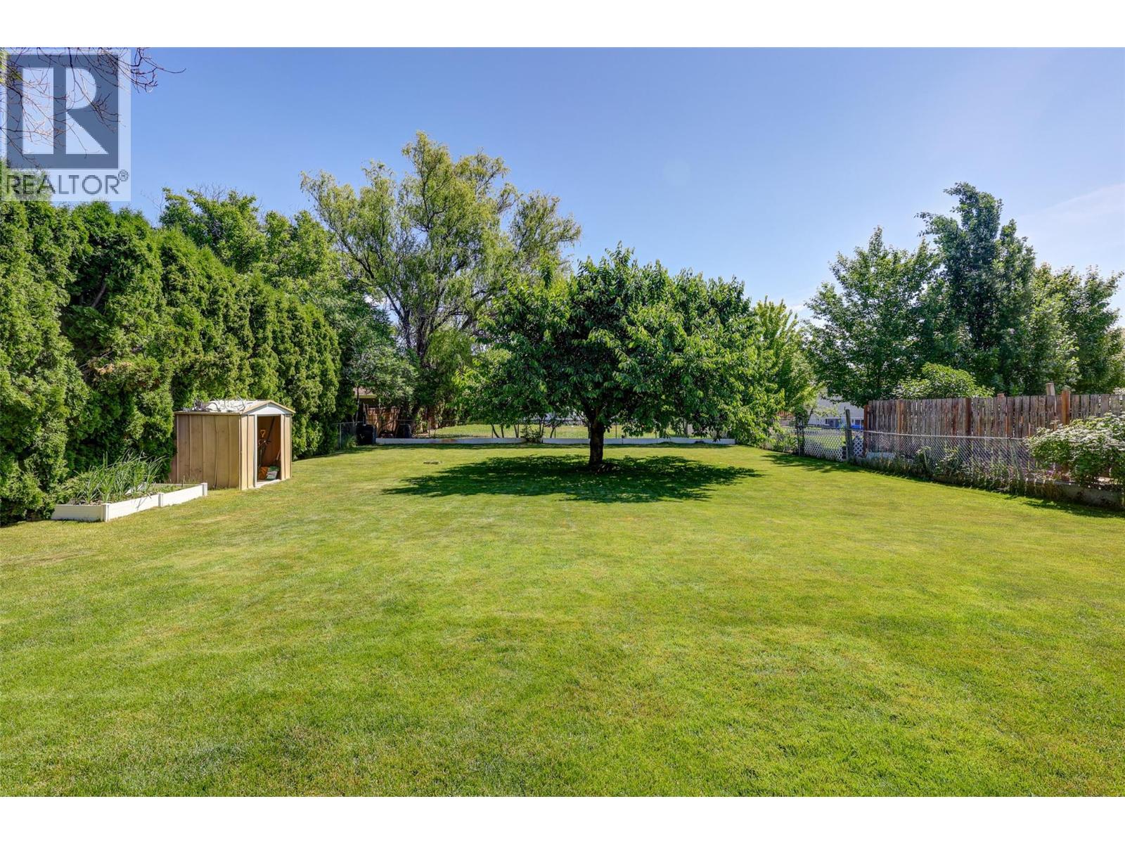  2141 Kaslo Court, Kelowna