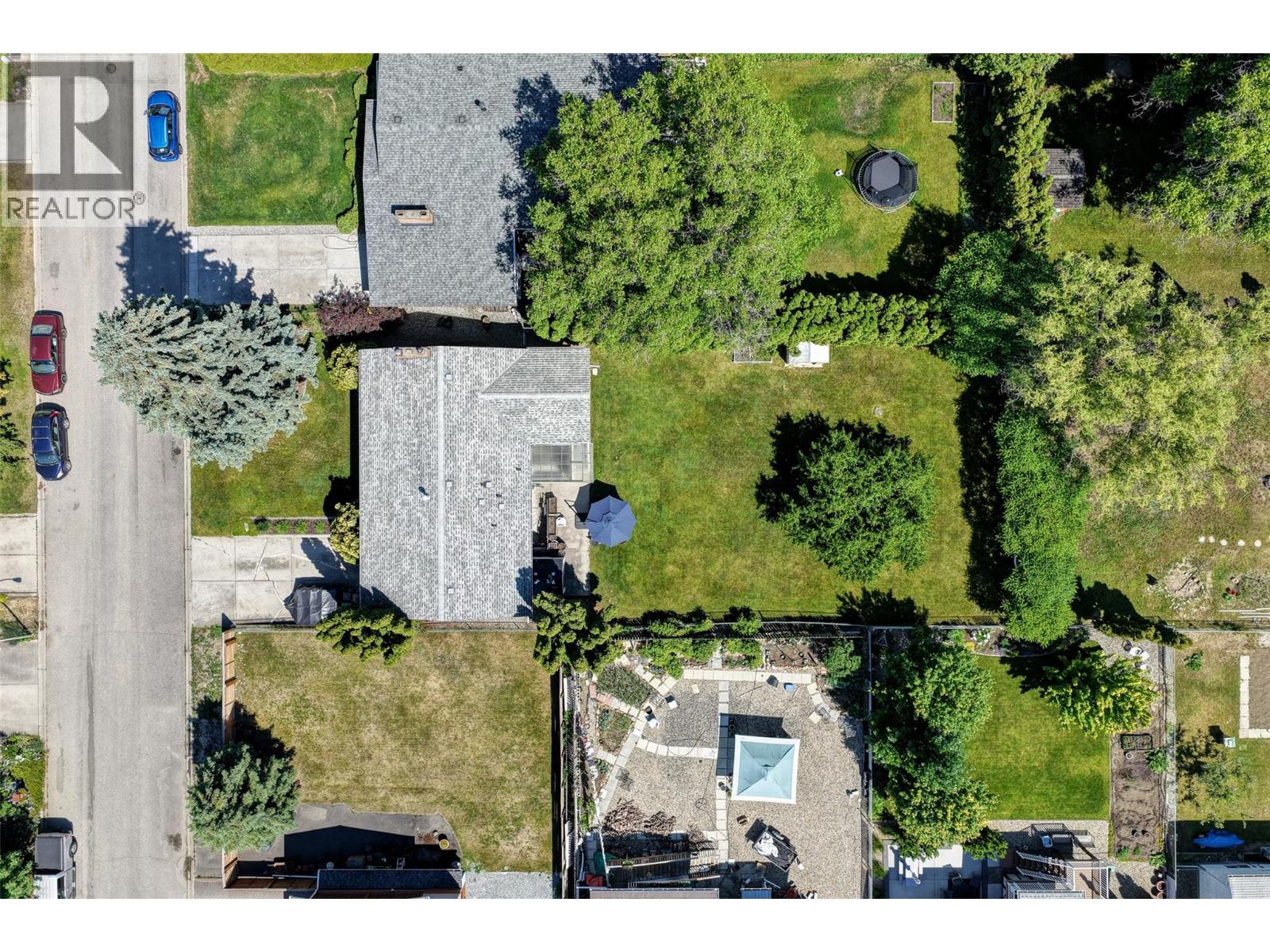  2141 Kaslo Court, Kelowna