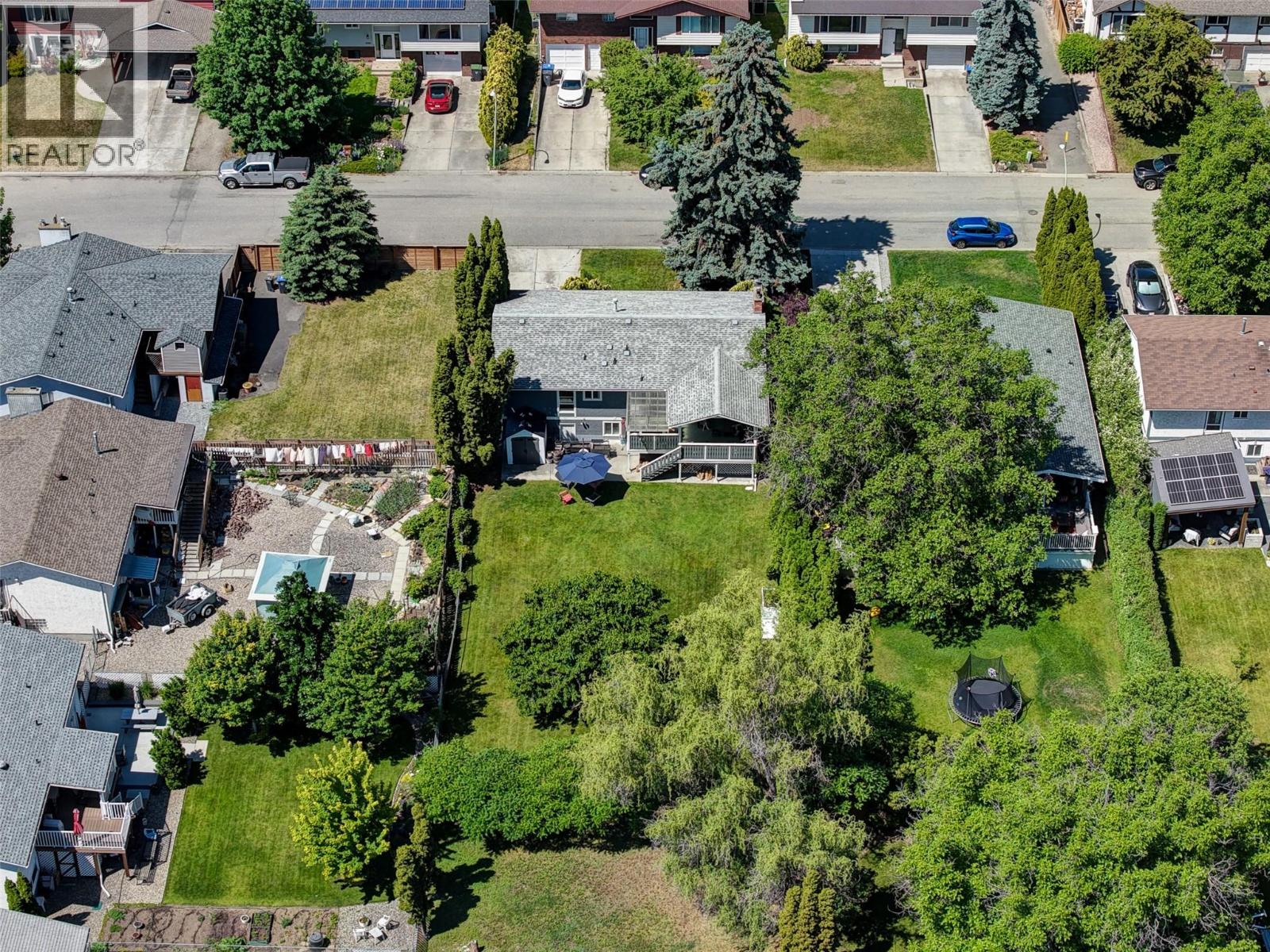  2141 Kaslo Court, Kelowna