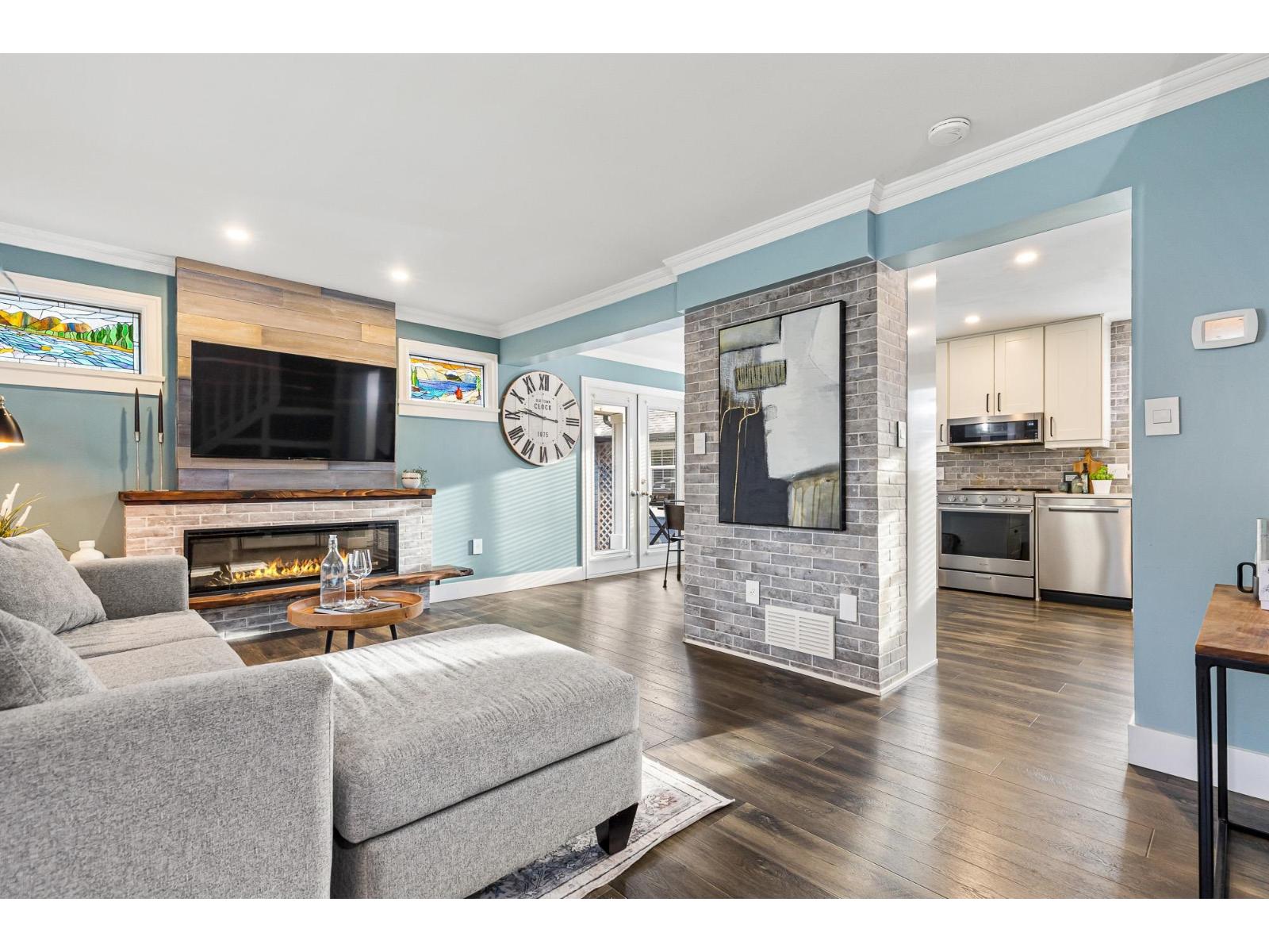 5870 CHEAMVIEW CRESCENT, Garrison Crossing - Photo 2 of 40, Chilliwack, British Columbia