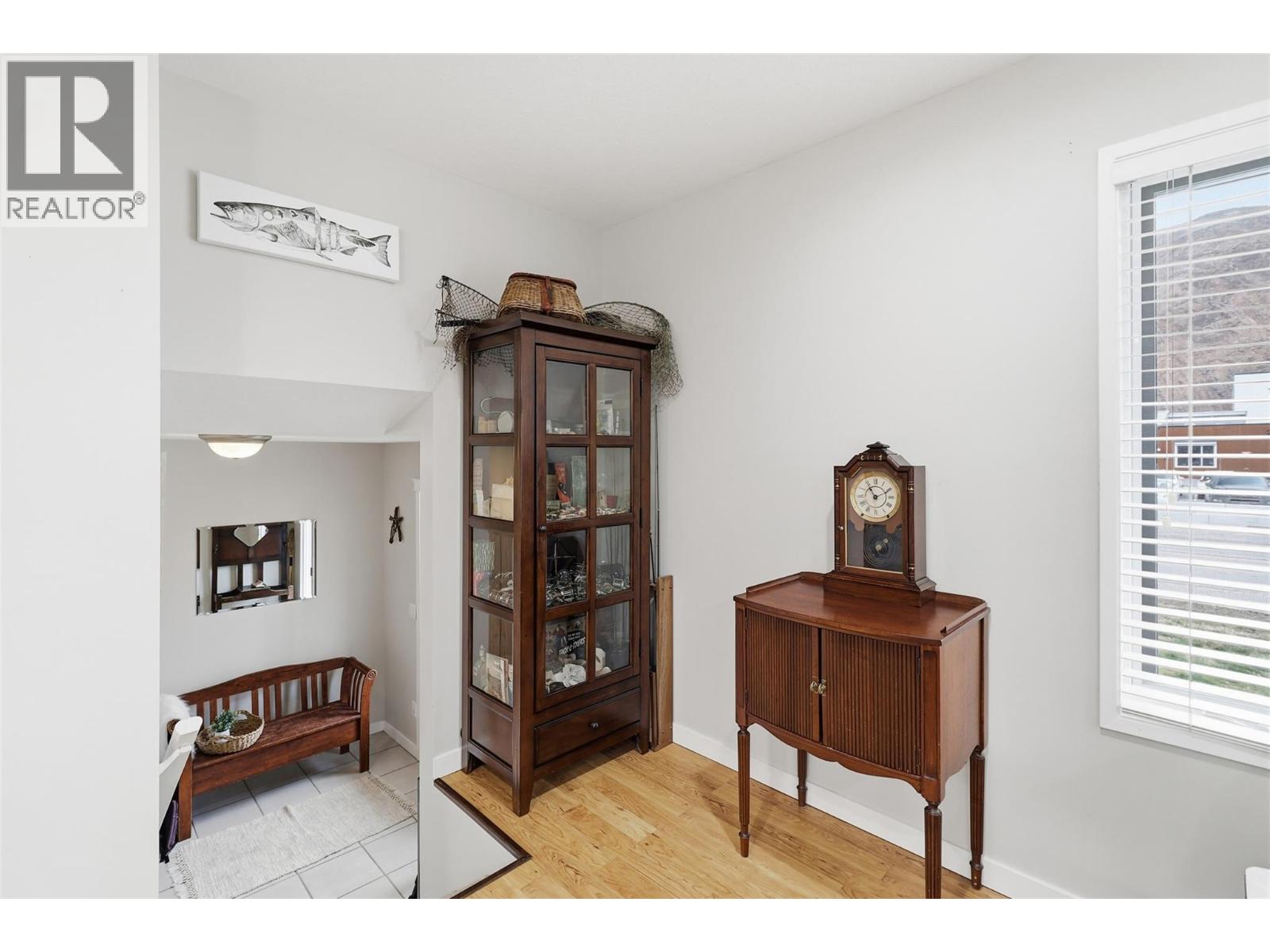 2195 Parkcrest Avenue - Photo 5 of 53, Kamloops, British Columbia