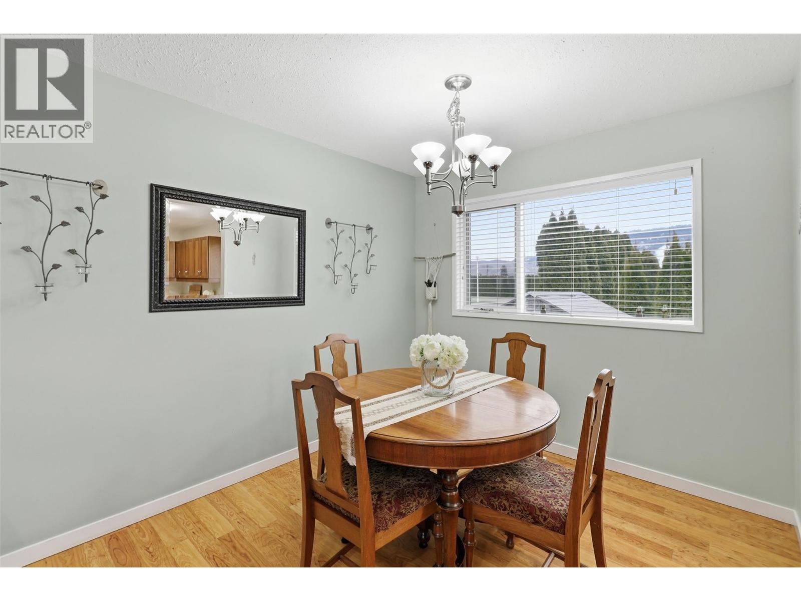 2195 PARKCREST AVENUE - 14