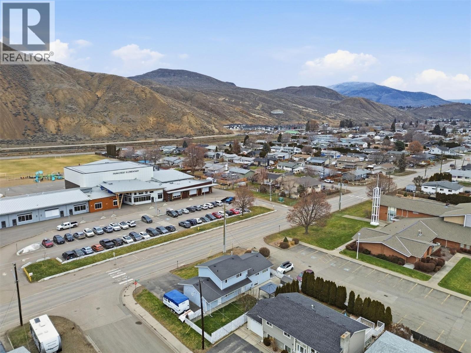 2195 PARKCREST AVENUE - 48