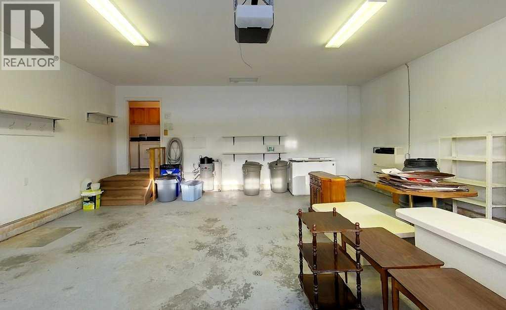 
          5120 18 Avenue
            <br/>
            <span>Edson</span>
            , 
            <span>AB</span>
             <span>T7E1X3</span>
         - Photo 19